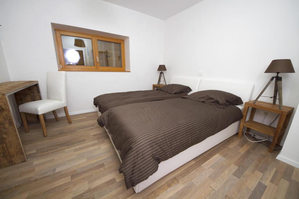 Apartments Mengore Толмин Екстер'єр фото